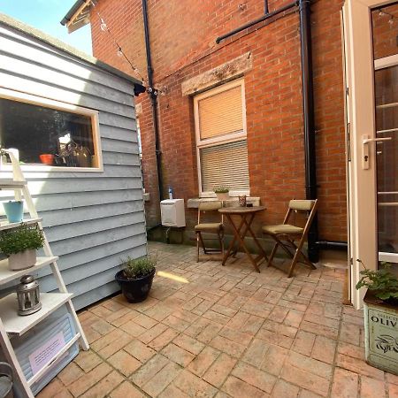 Kates'S Place Ulwell Exterior photo